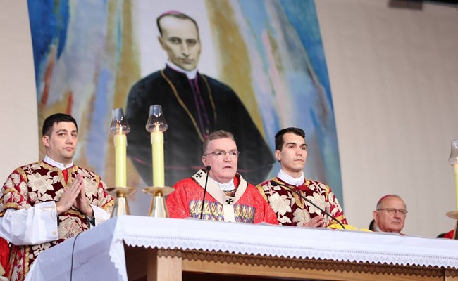 Kardinal Bozanić predvodio euharistijsko slavlje na blagdan bl. Alojzija Stepinca